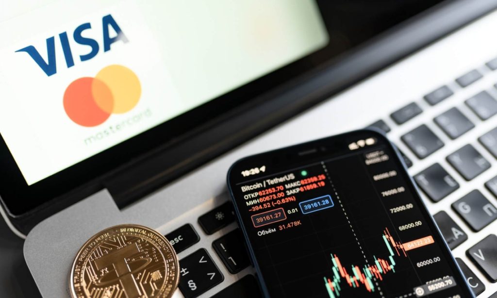 Visa swipes right to expand in crypto space