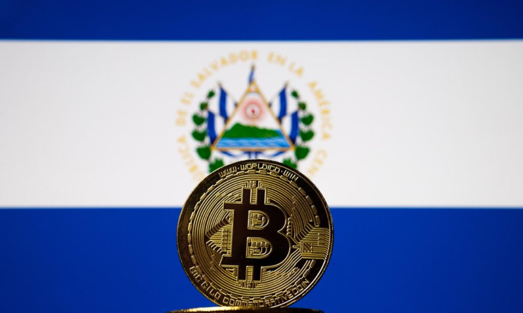 El Salvador + bitcoin